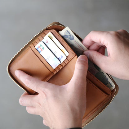 Tochca Aimer Round Zip Wallet  Black