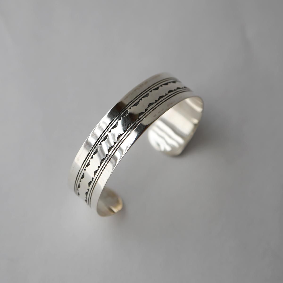 Touareg Silver bangle05
