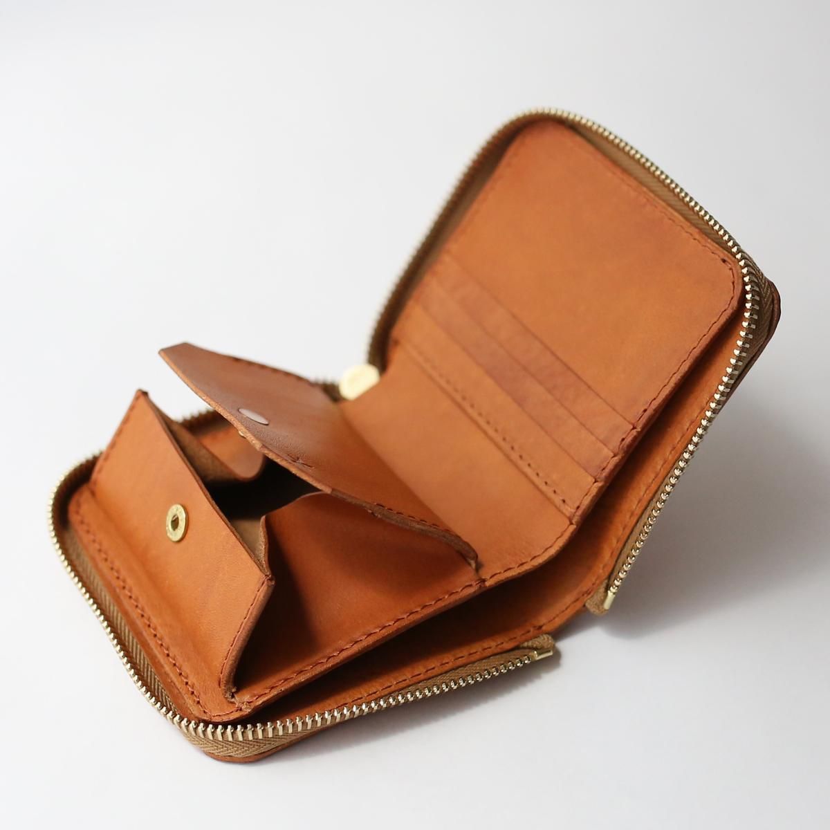 Tochca Aimer Round Zip Wallet S  Brown