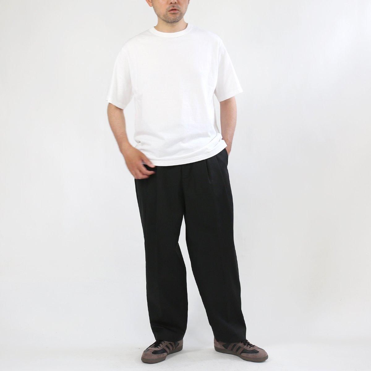 Affinitee White