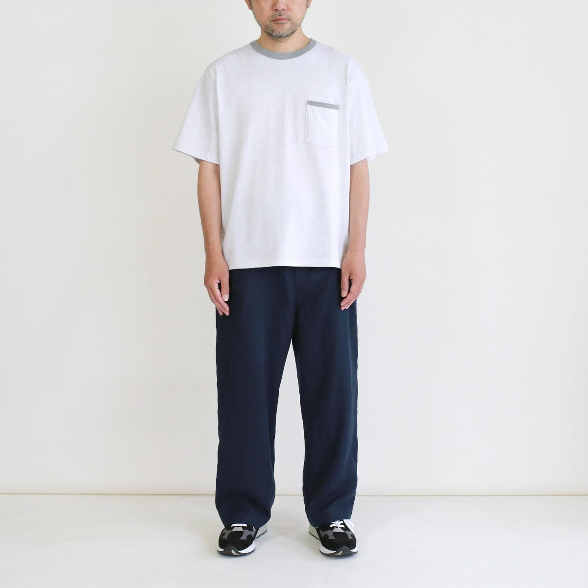 Unitee  White×Gray