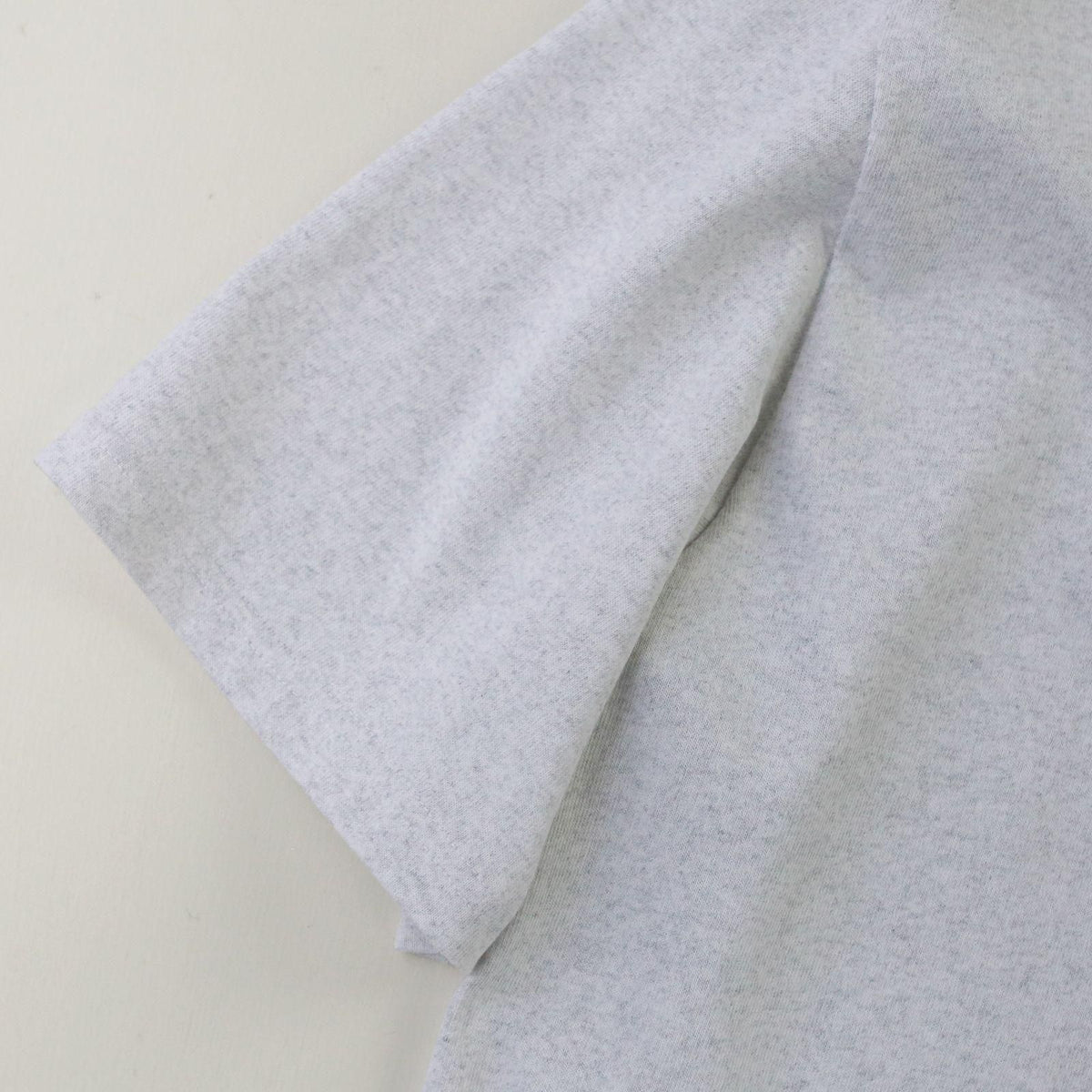 Unitee  White×Gray