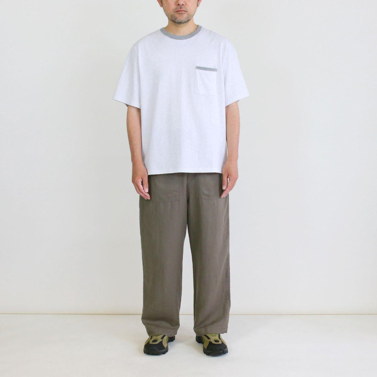 Unitee  White×Gray