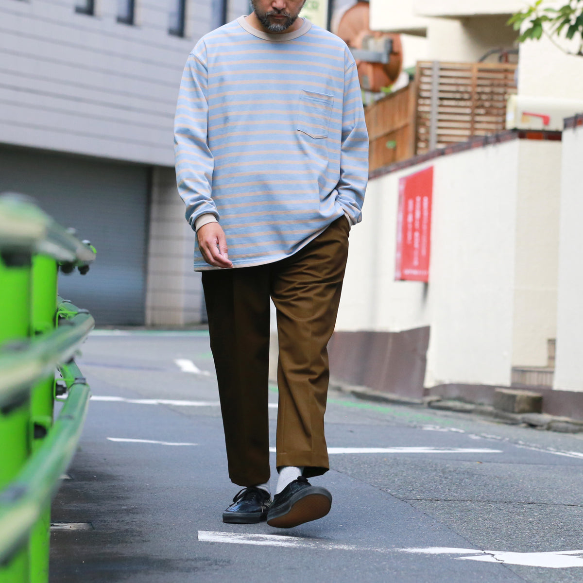 CAMPER
