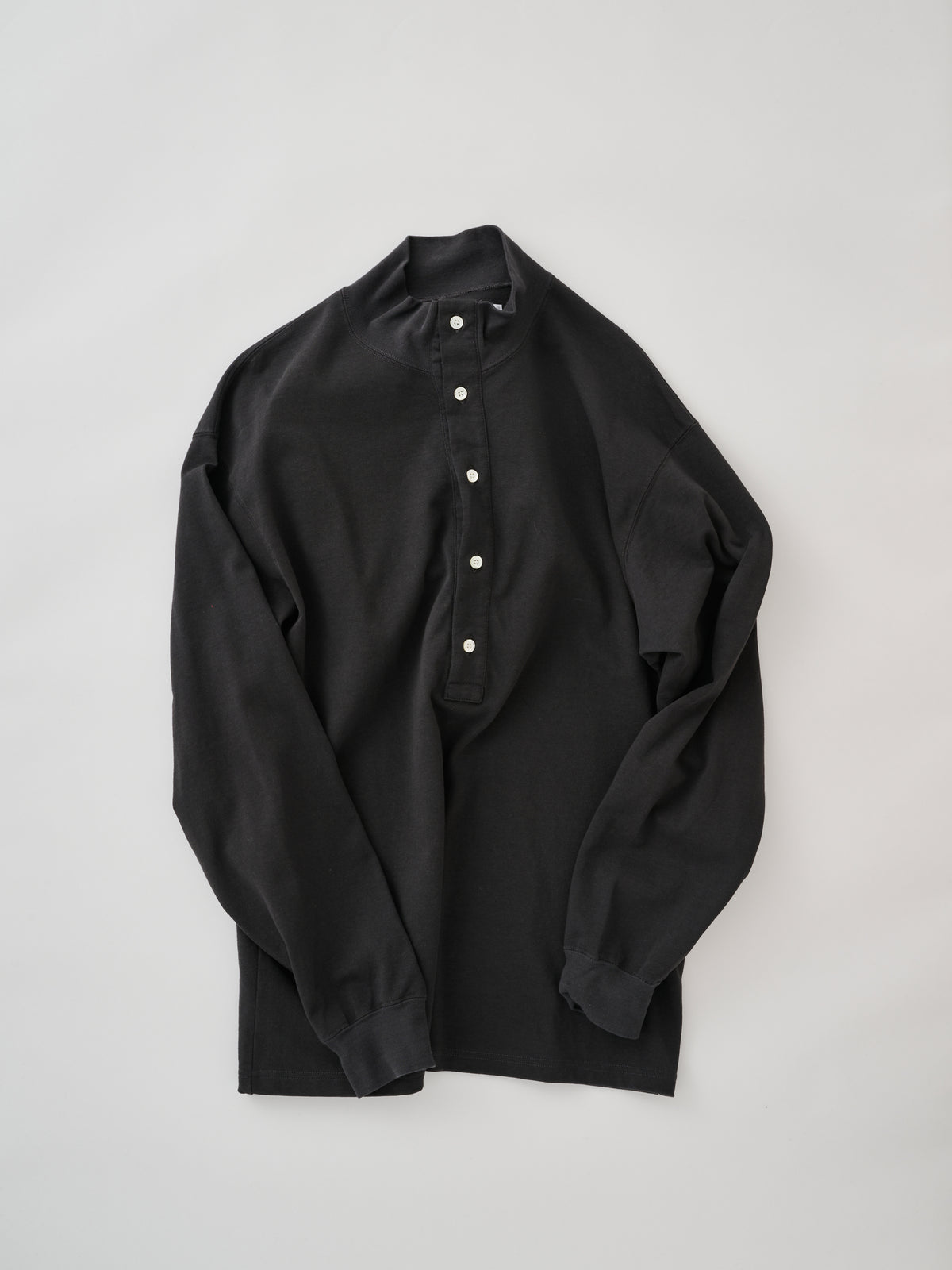 Mont Blanc Henley