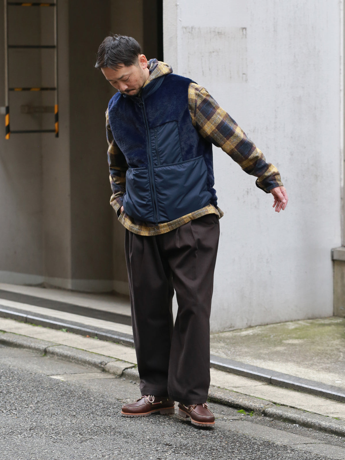 Neko-Yanagi