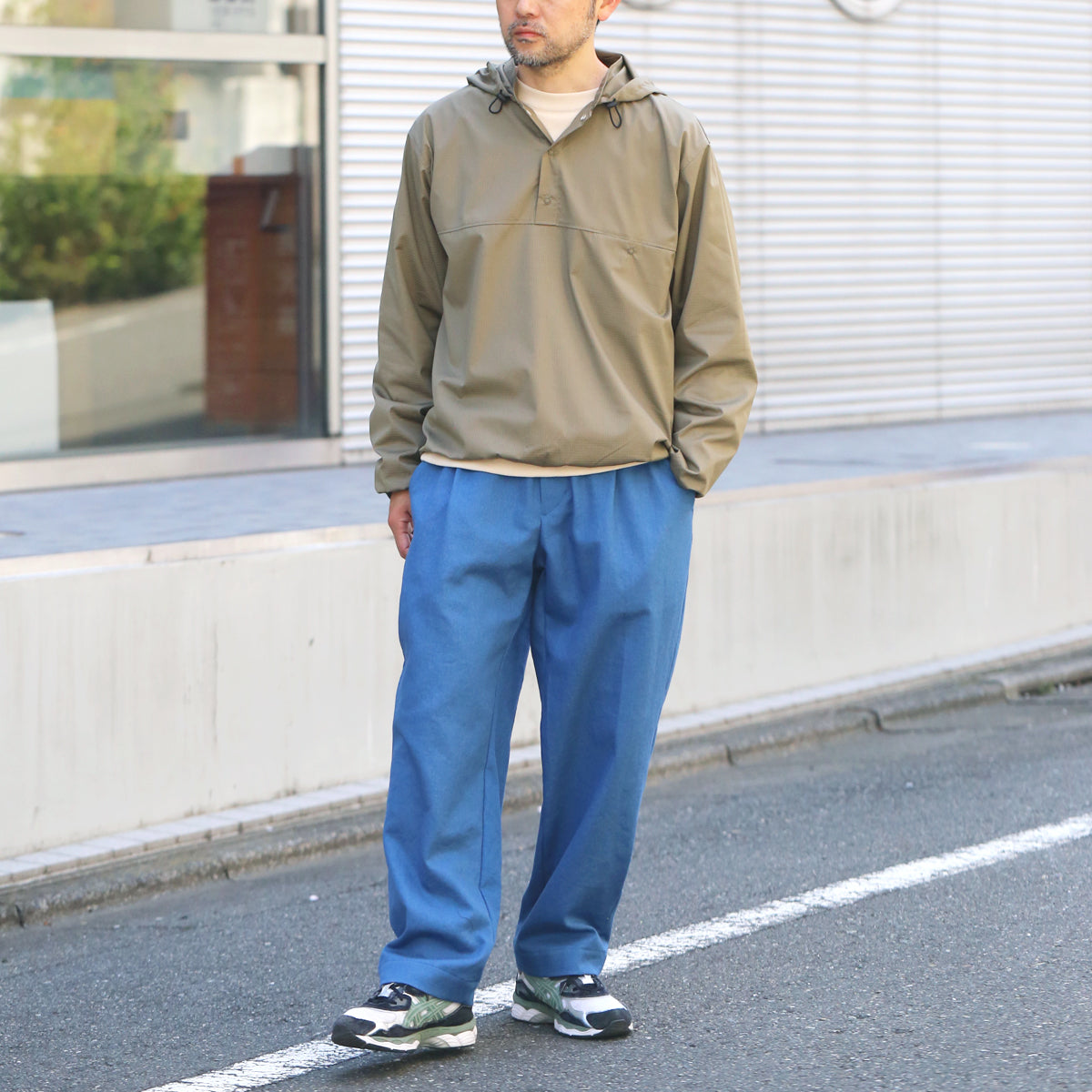 Snap Yururi Hoodie